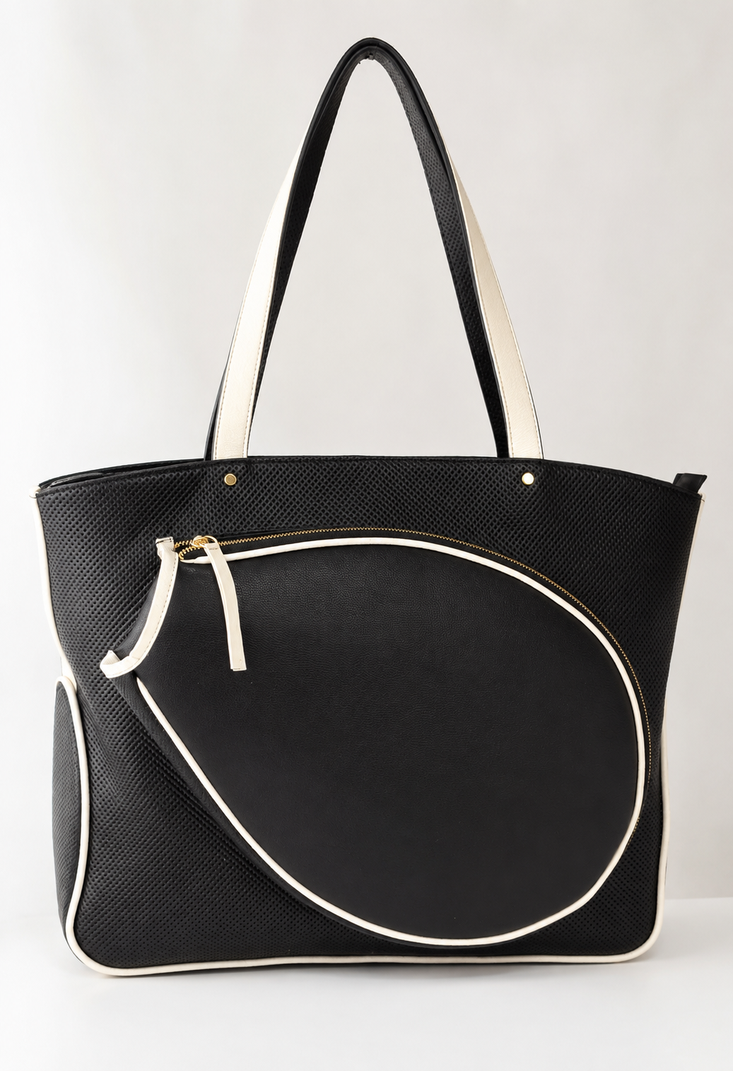 Cuerpo Perforado- Negro